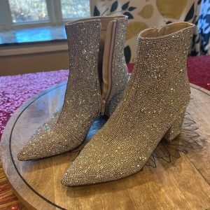 Betsey Johnson Kyla low heeled rhinestone ankle boots 8